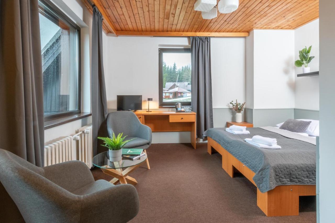 Wellness Hotel Sedy Vlk Harrachov Exterior foto